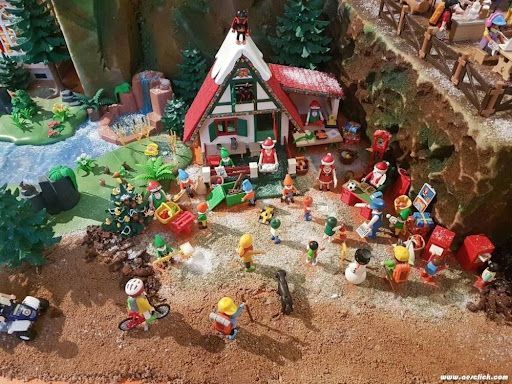 Exposición La Navidad con clicks