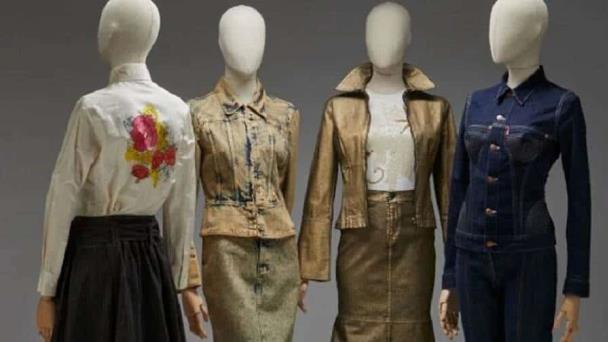 exposicion jeans, de la calle al Ritz